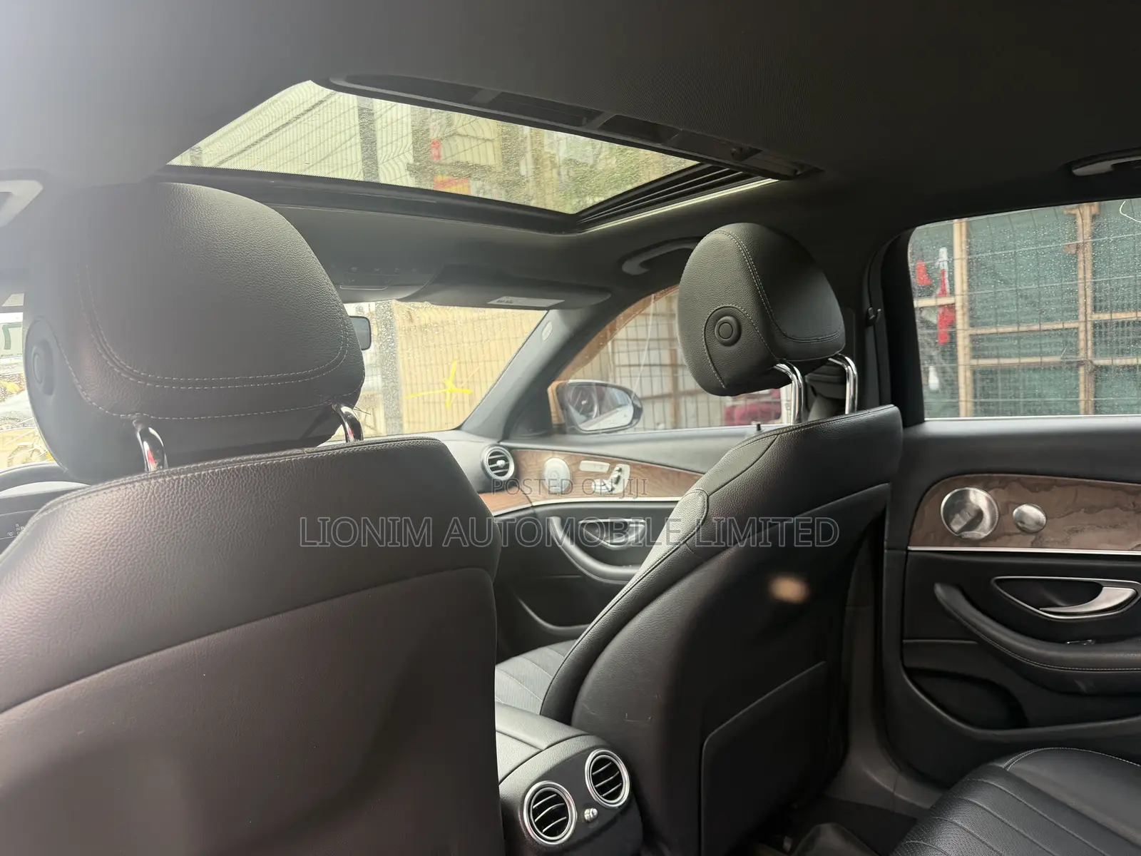 Mercedes-Benz E300 2017 White
