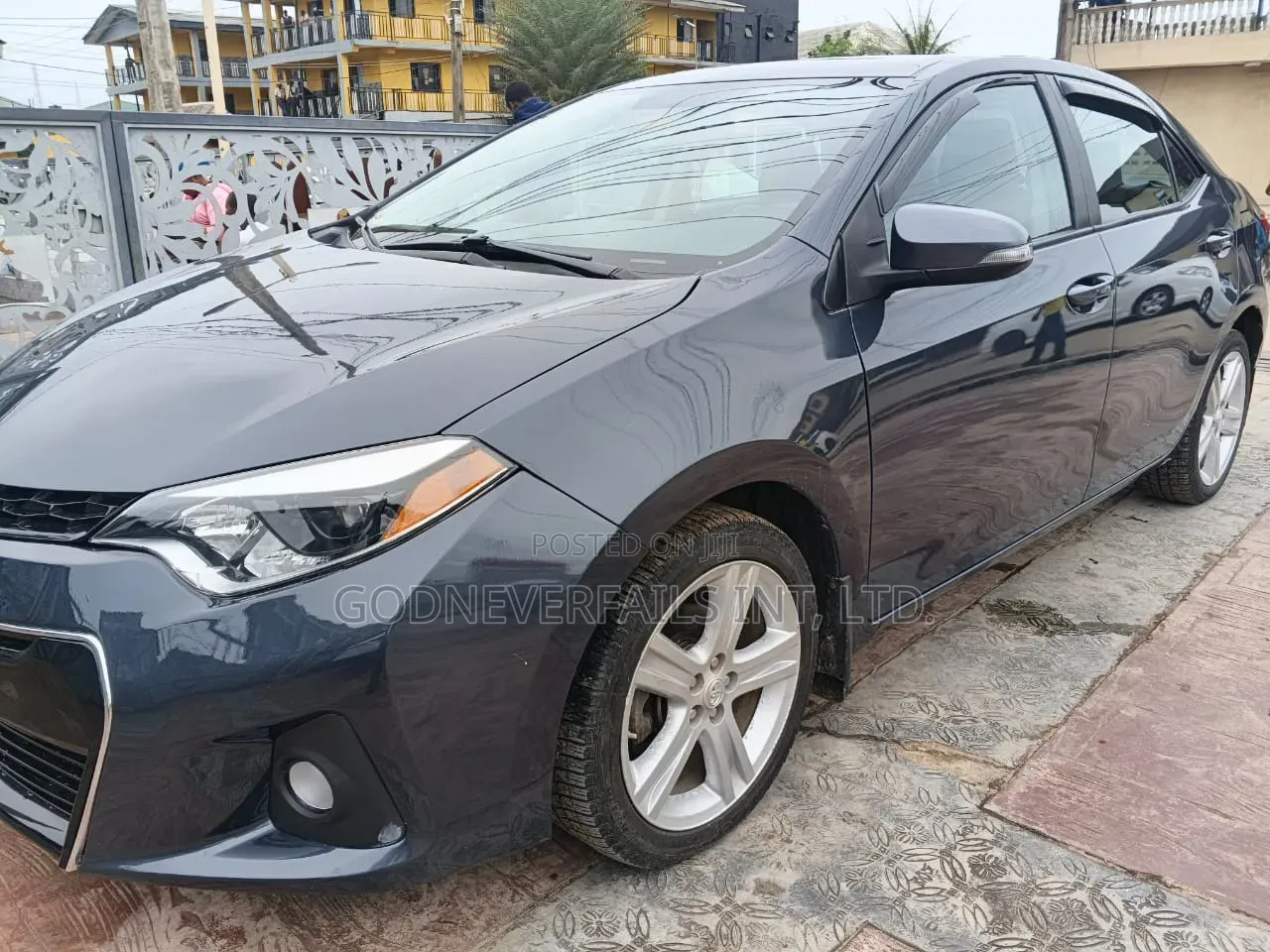 Toyota Corolla 2014 Gray