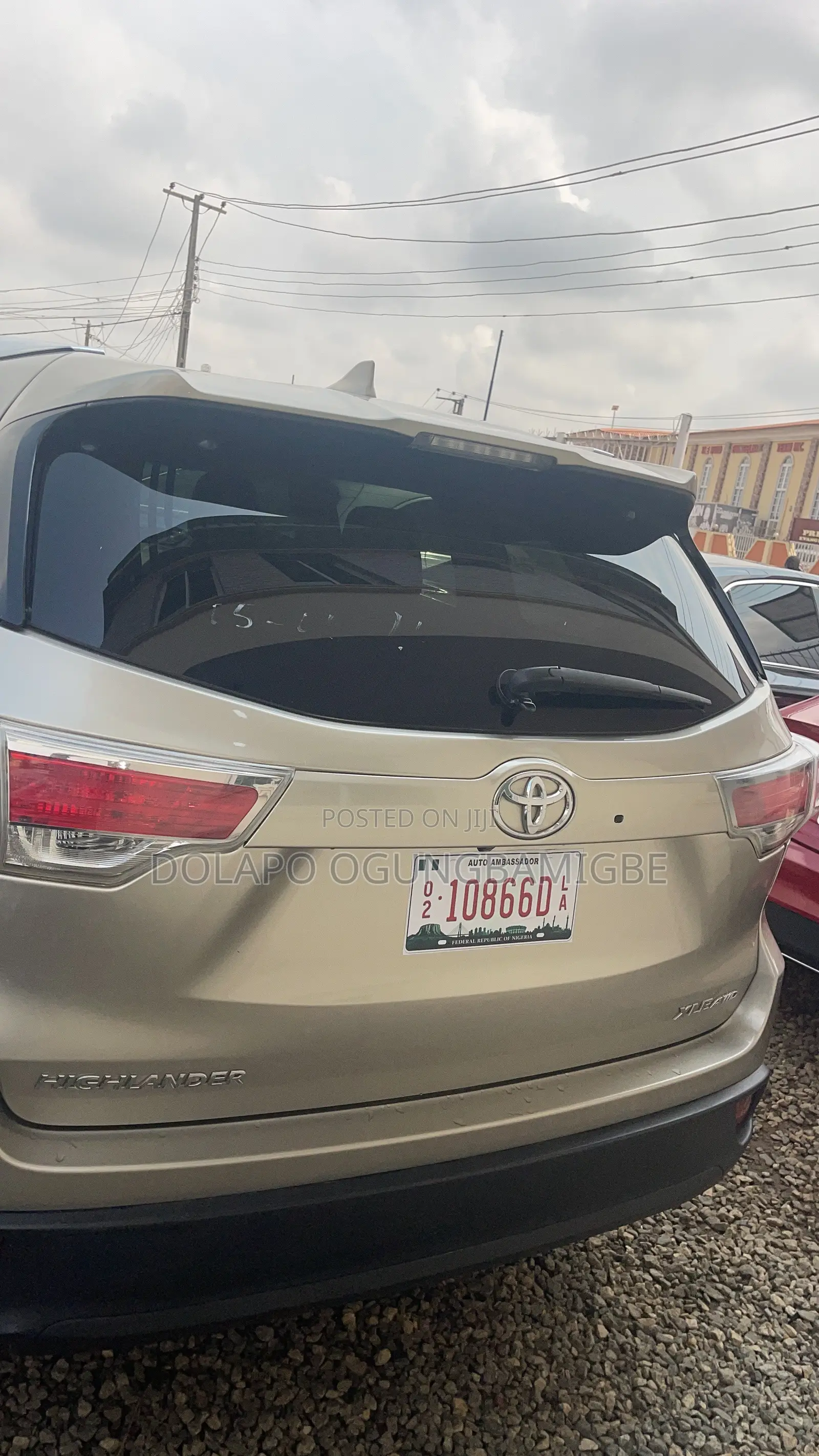 Toyota Highlander 2015 Gold