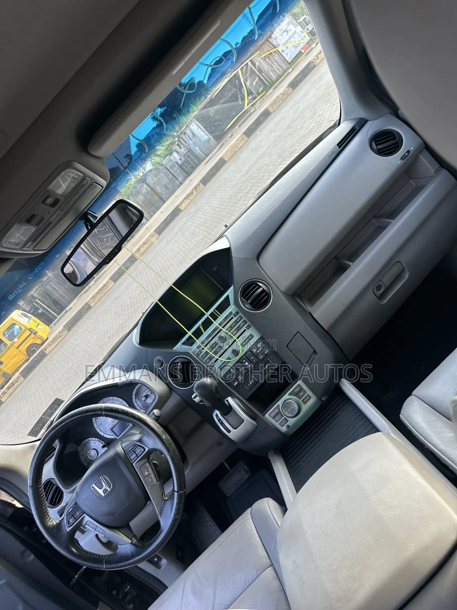 Honda Pilot Touring w/RES/Navi 4WD (3.5L 6cyl 5A) 2013 Black