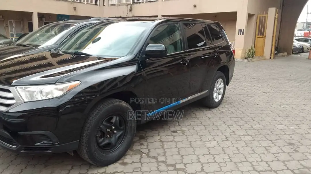 Toyota Highlander Limited 2012 Black