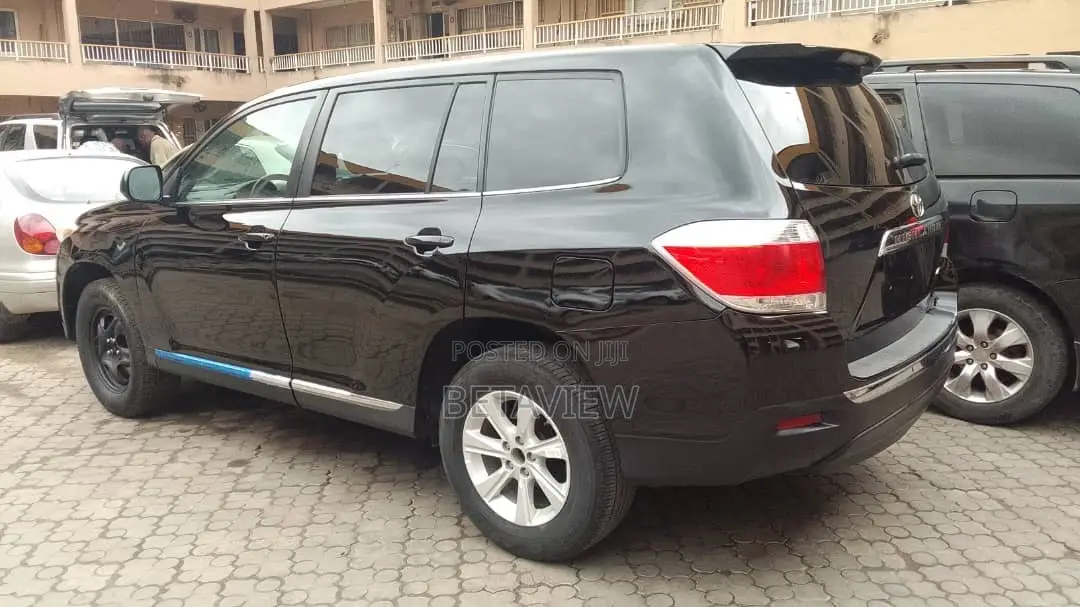 Toyota Highlander Limited 2012 Black