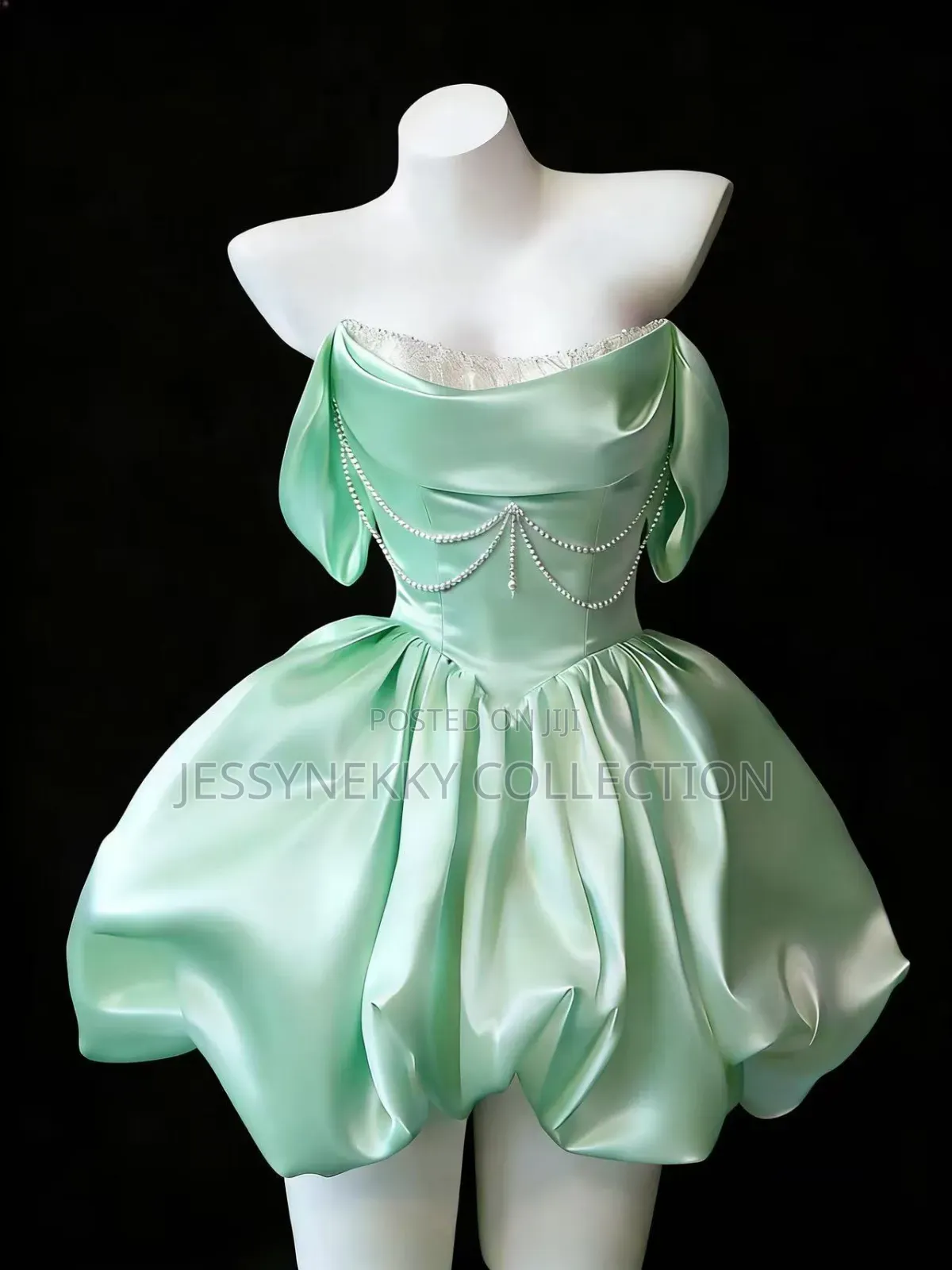 Classic Prom Ladies Dress