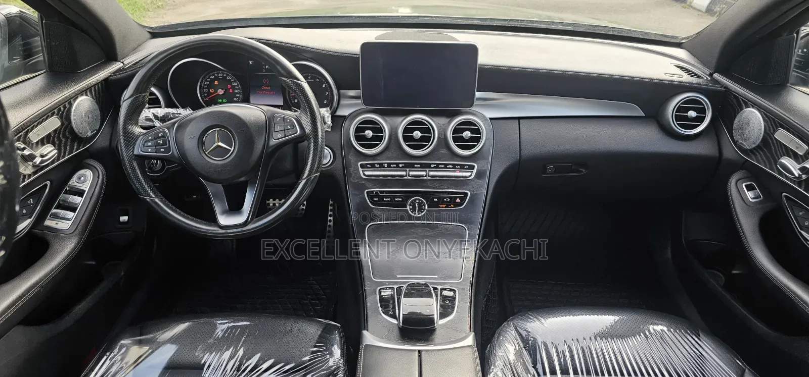 Mercedes-Benz C300 2016 Gray