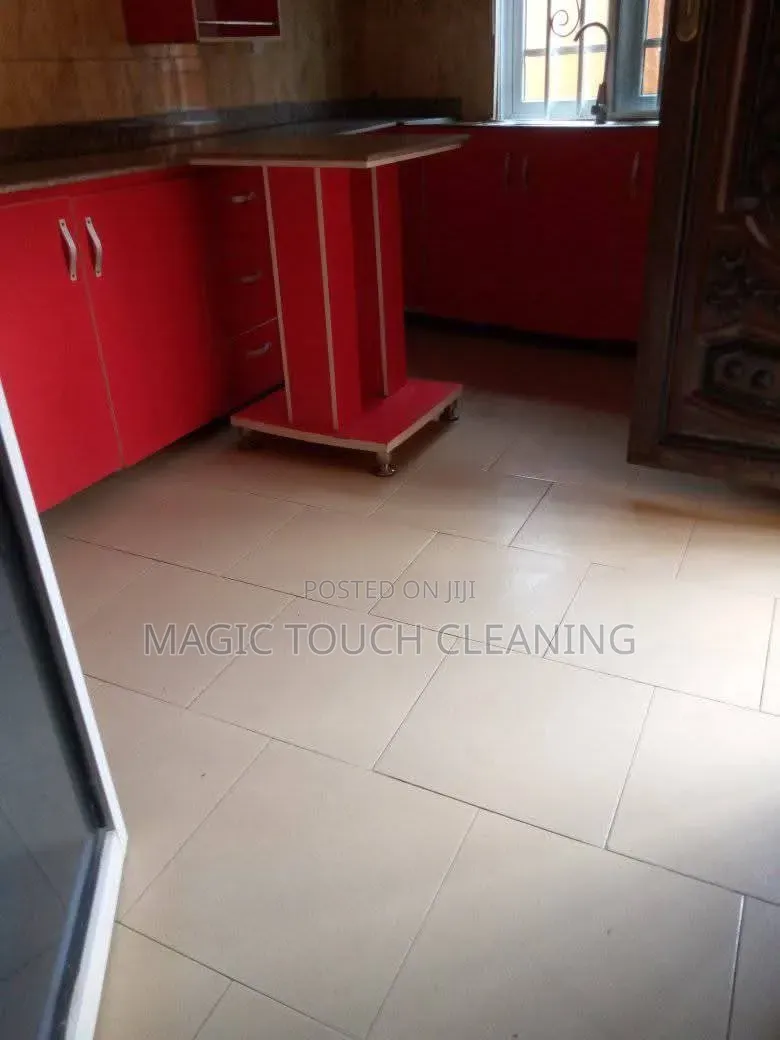 Every Visit Is Focused on Maintaining a Consistently Clean Home