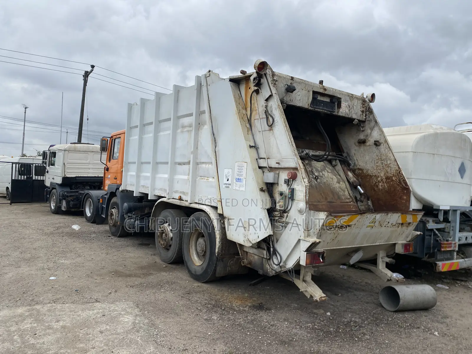 Garbage Compactor (Manual-Injector)