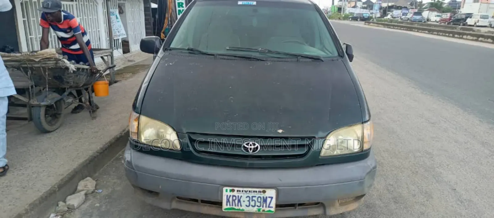 Toyota Sienna LE 2001 Green