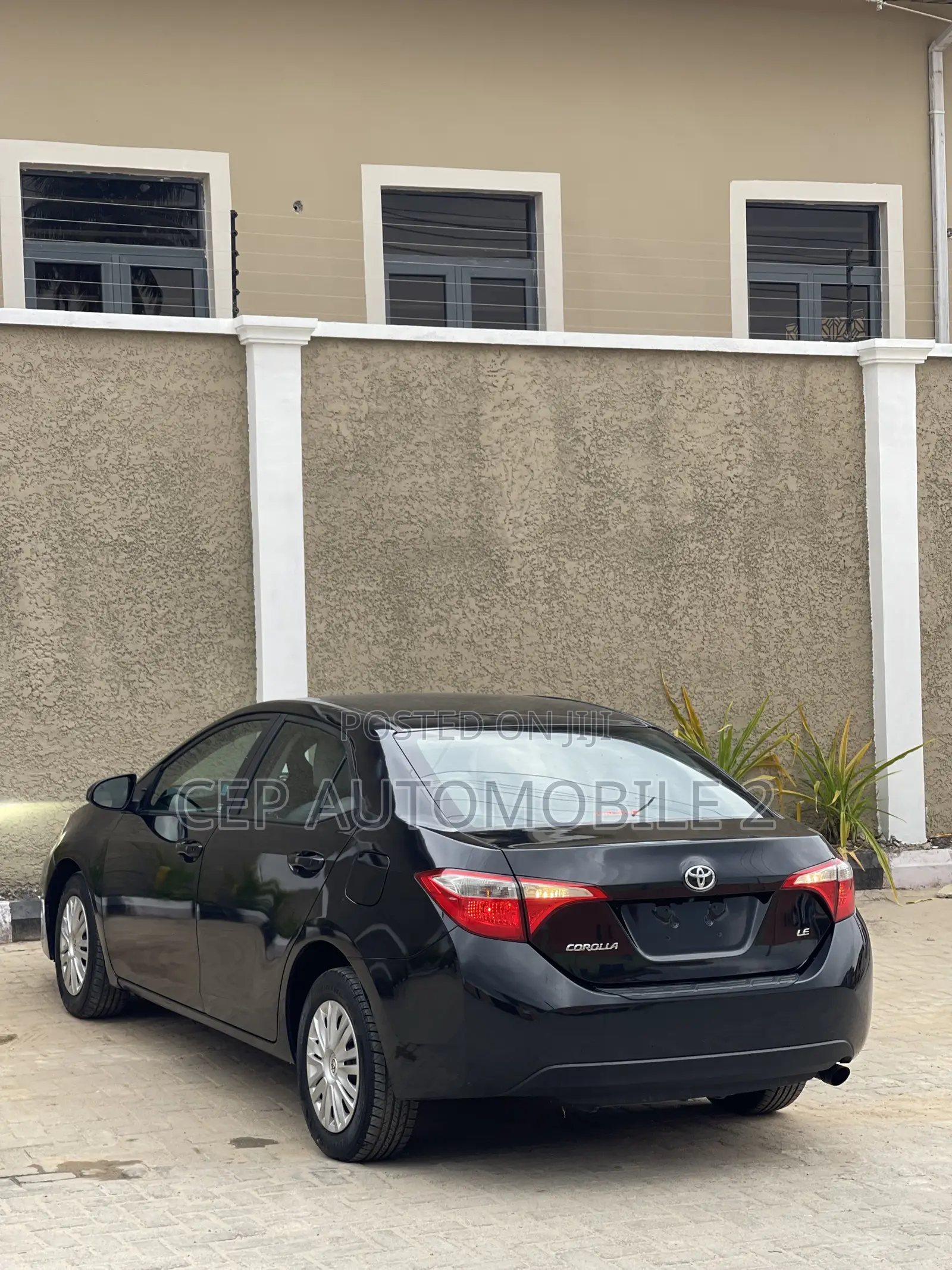 Toyota Corolla LE 4dr Sedan (1.8L 4cyl CVT) 2016 Black