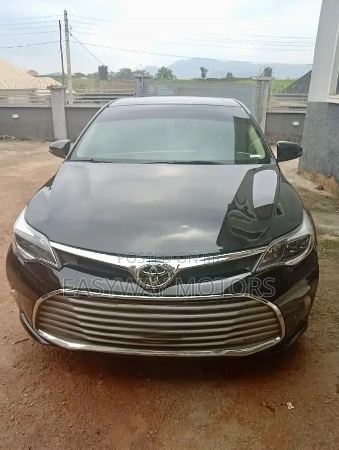 Toyota Avalon Limited 4dr Sedan (3.5L 6cyl 6A) 2014 Black