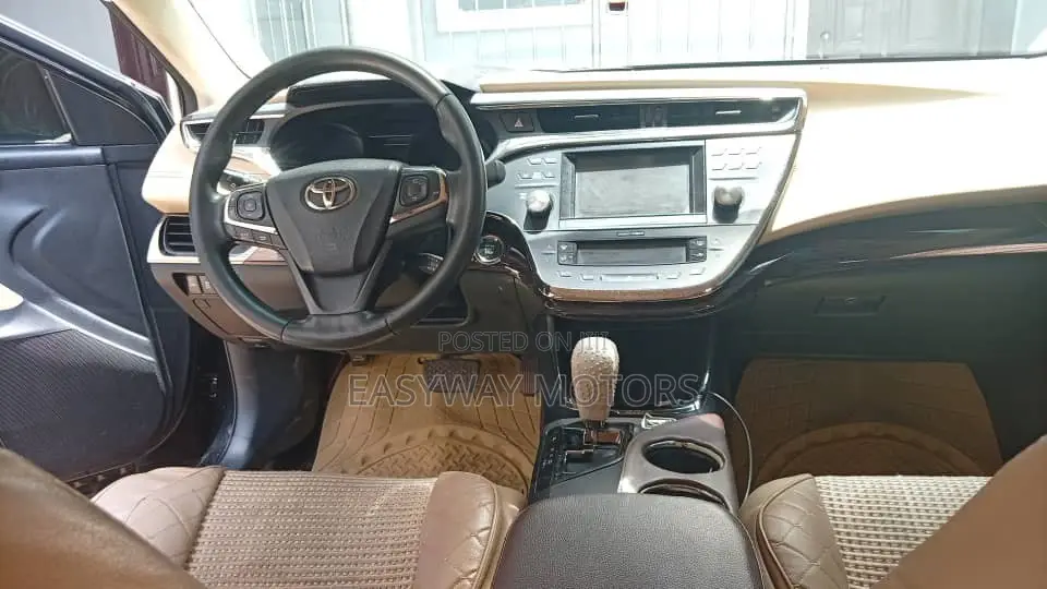 Toyota Avalon Limited 4dr Sedan (3.5L 6cyl 6A) 2014 Black