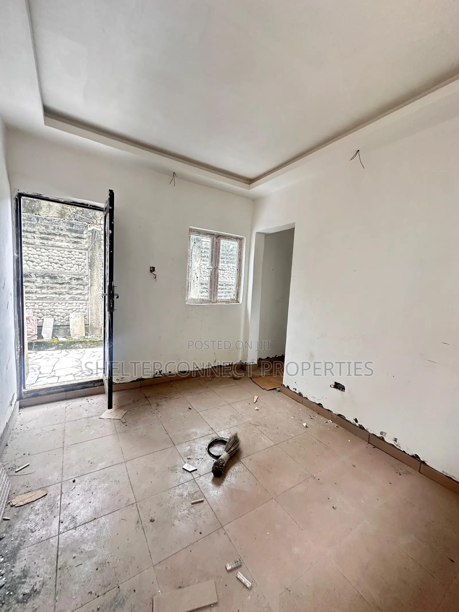 1bdrm Apartment in Vgc for rent