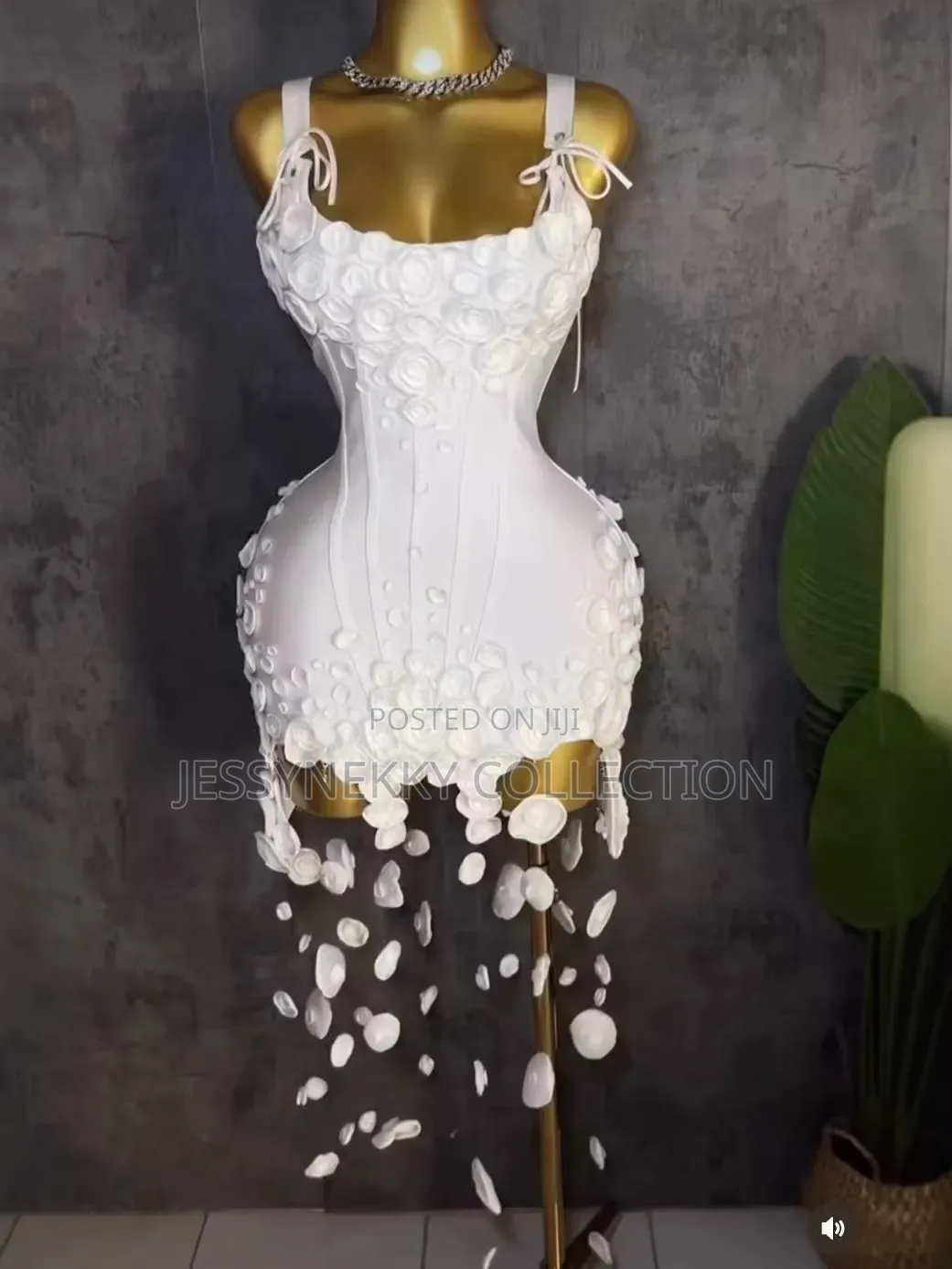 Quality Luxurious Ladies Bandage Dress With Flower Tassel