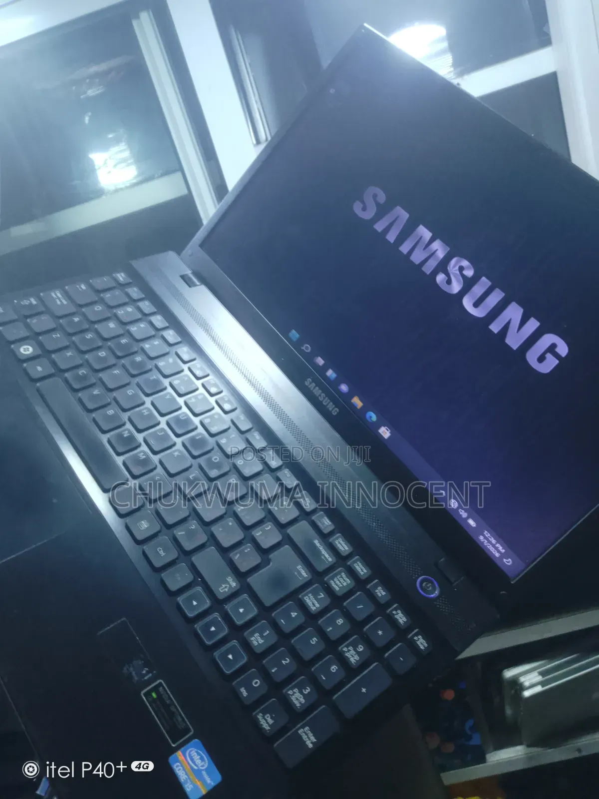 Laptop Samsung NP300E5V 8GB Intel Core i5 HDD 320GB