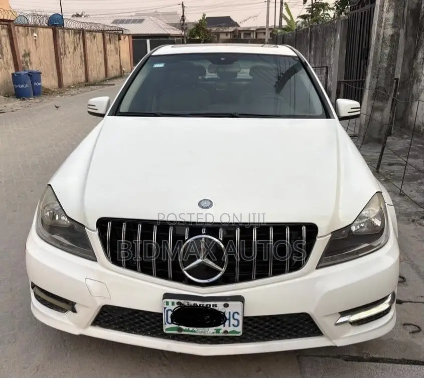 Mercedes-Benz C250 2013 Silver