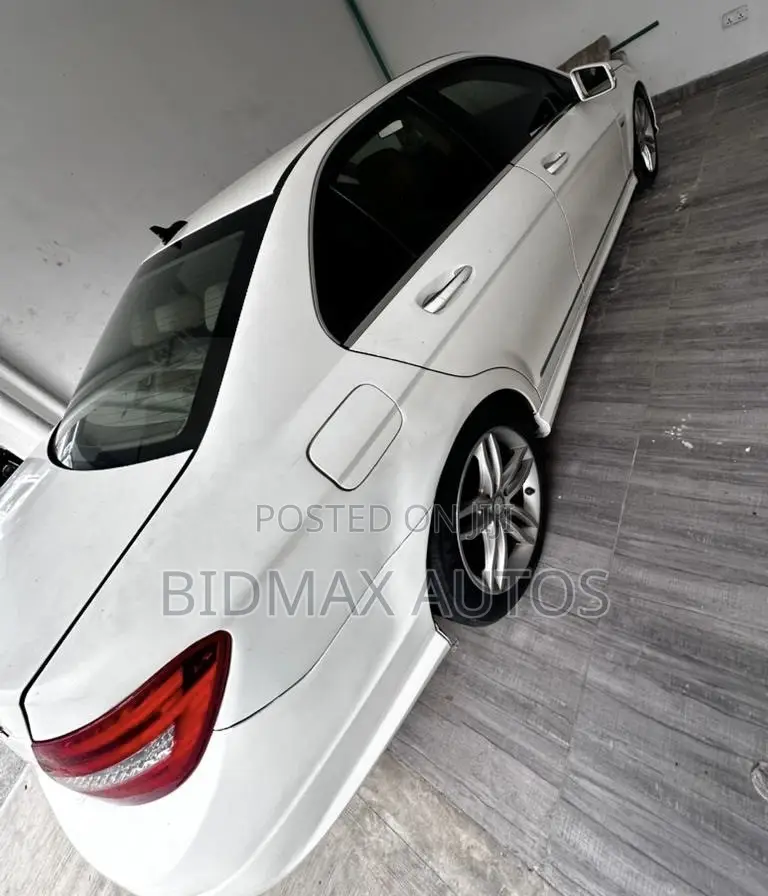 Mercedes-Benz C250 2013 Silver