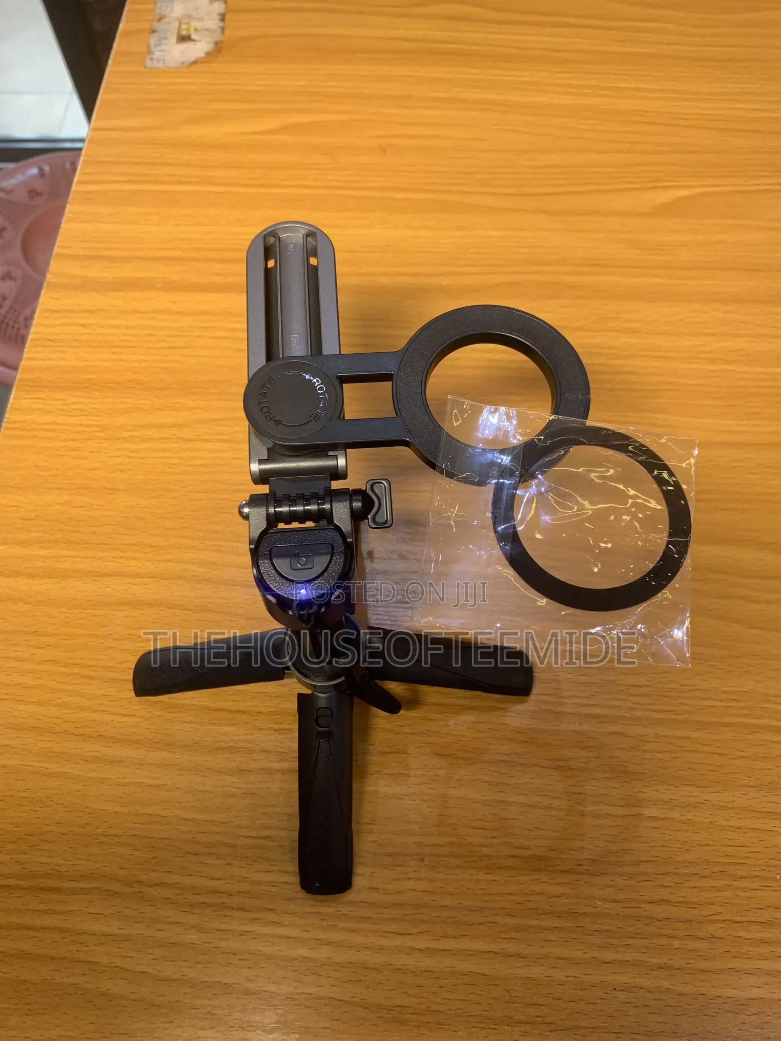 Mini Tripod With Magnetic Grip