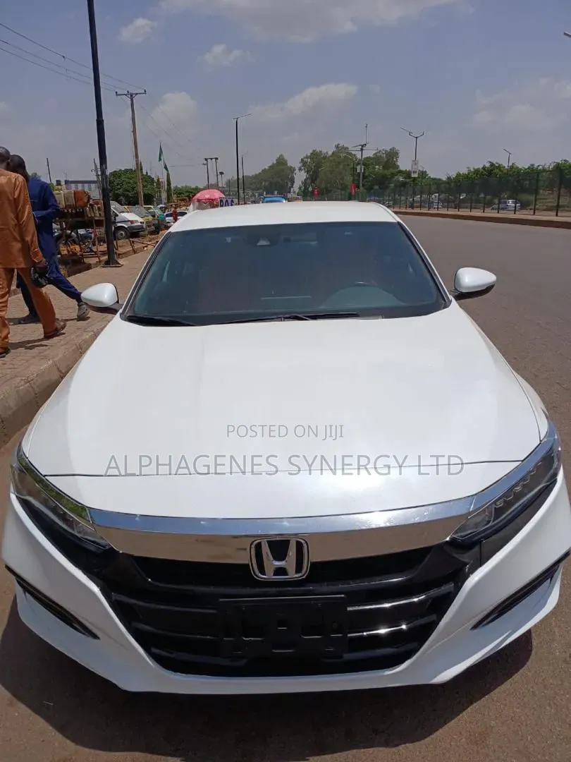 Honda Accord 2019 White