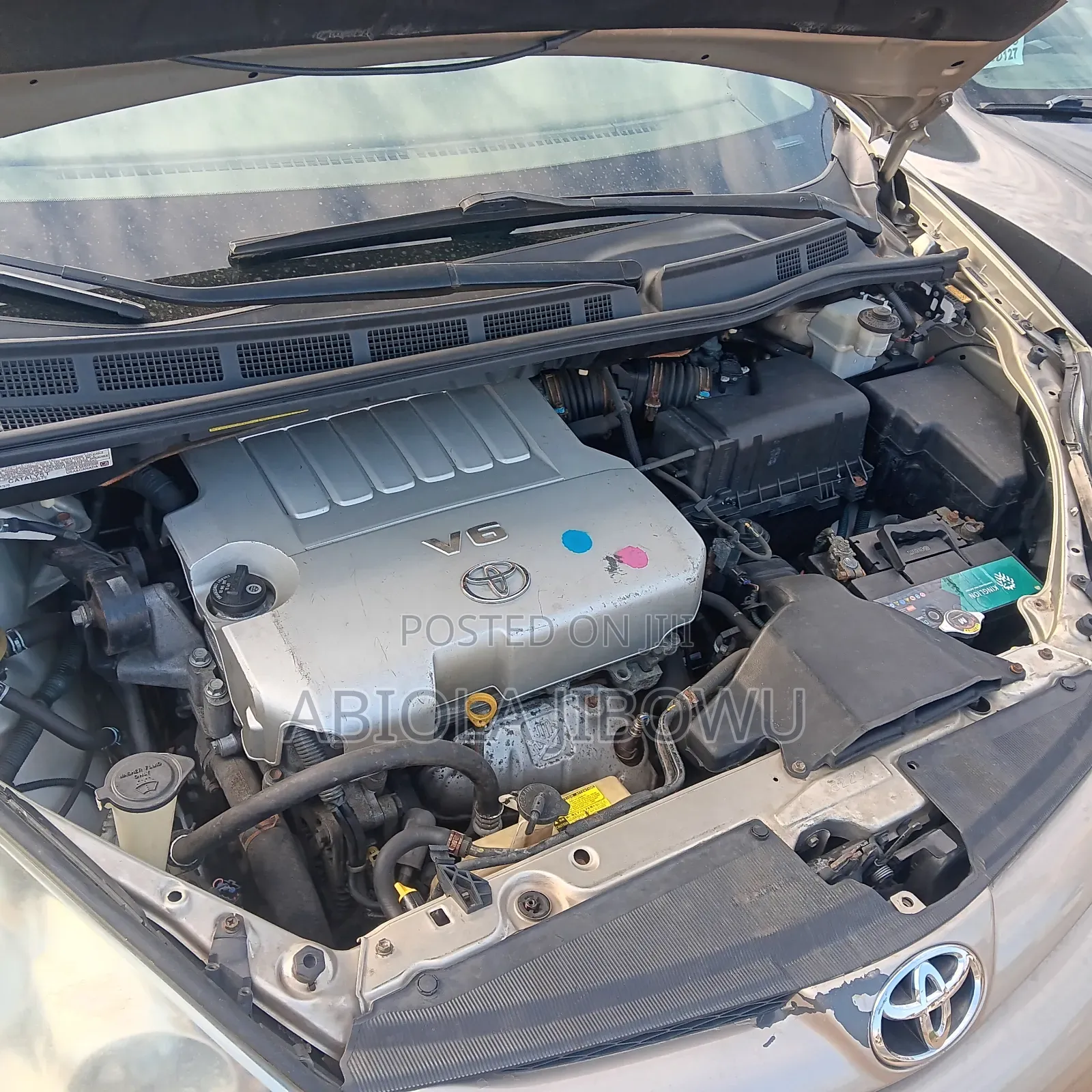 Toyota Sienna LE 2008 Gold
