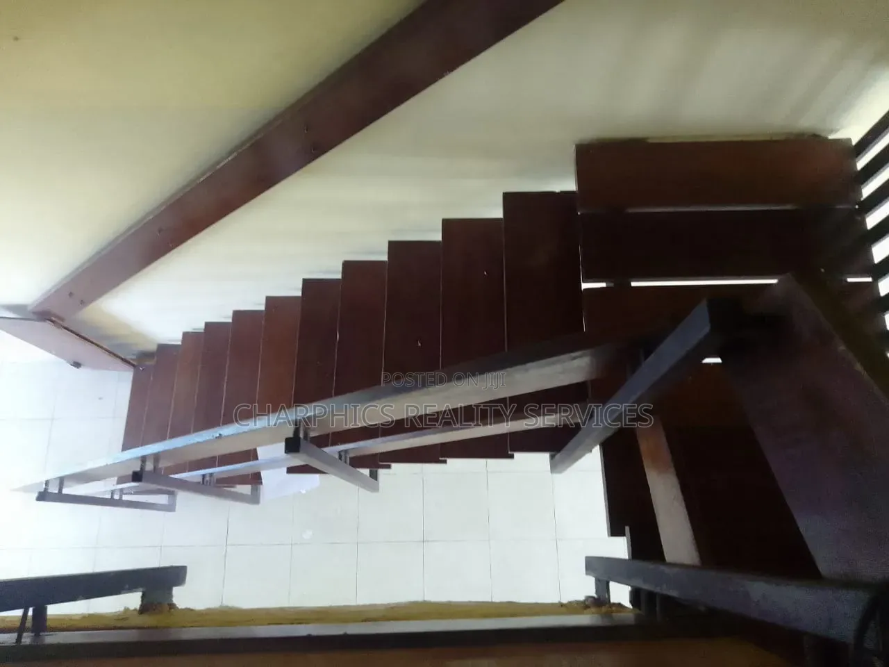 3bdrm Apartment in 1004 for rent