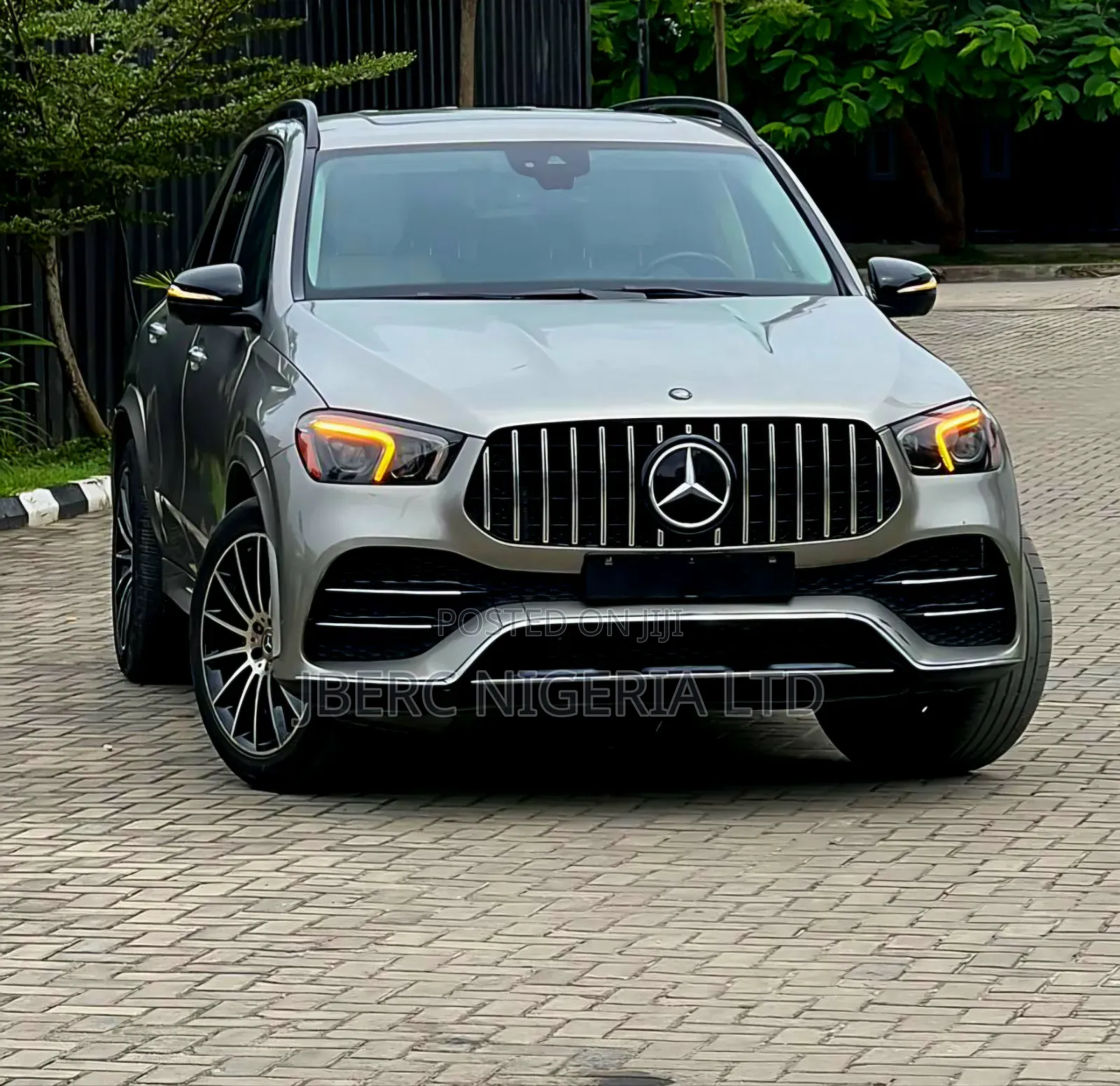 Mercedes-Benz GLE-Class 2021 Gold