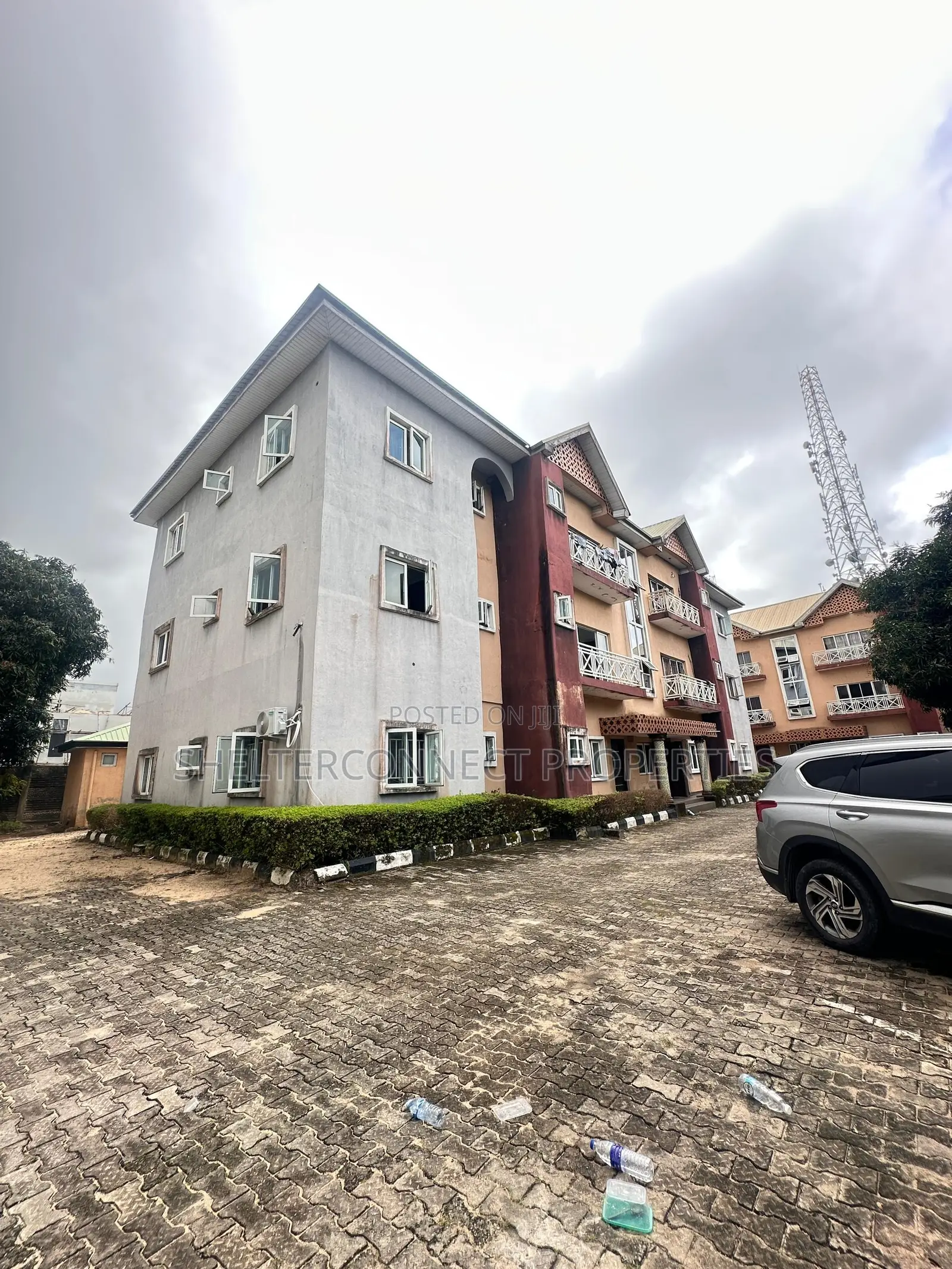 3bdrm Apartment in Eleganza, VGC / Ajah for rent
