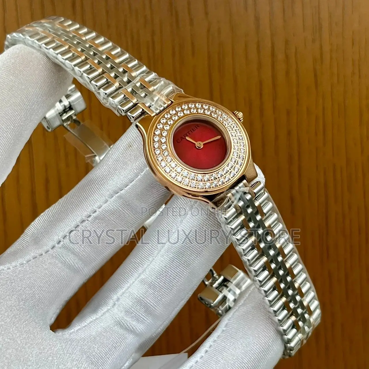 Versace Quality Luxury Ladies Chain Strap Wristwatch