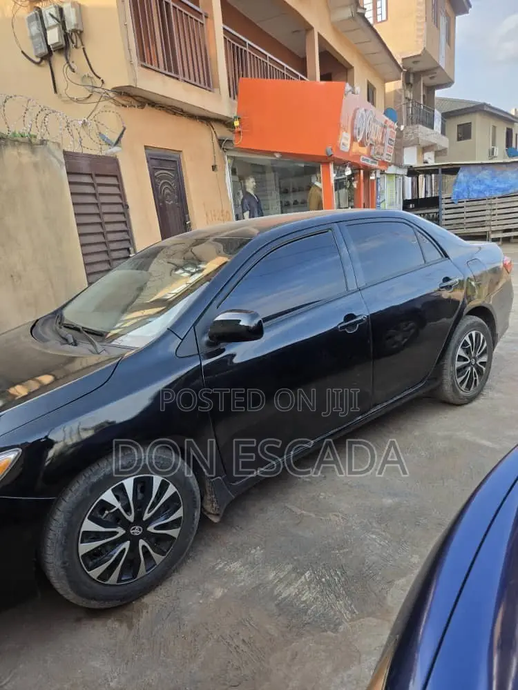 Toyota Corolla 2008 Black