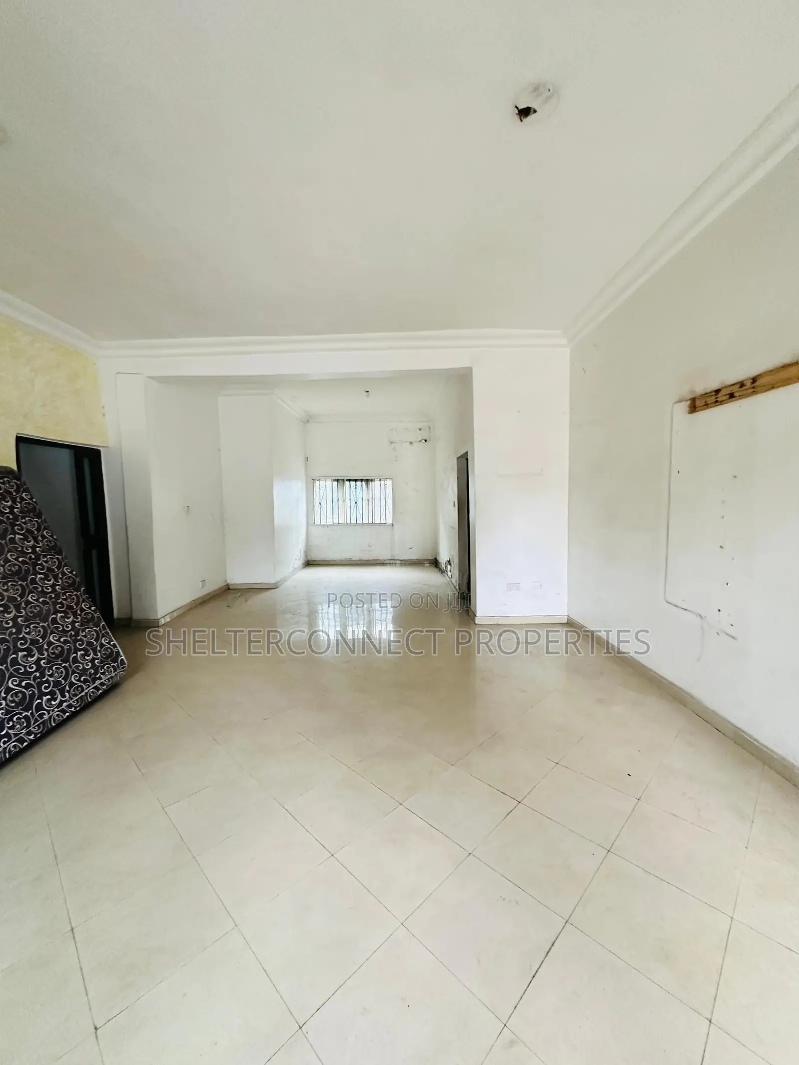 3bdrm Apartment in Eleganza, VGC / Ajah for rent