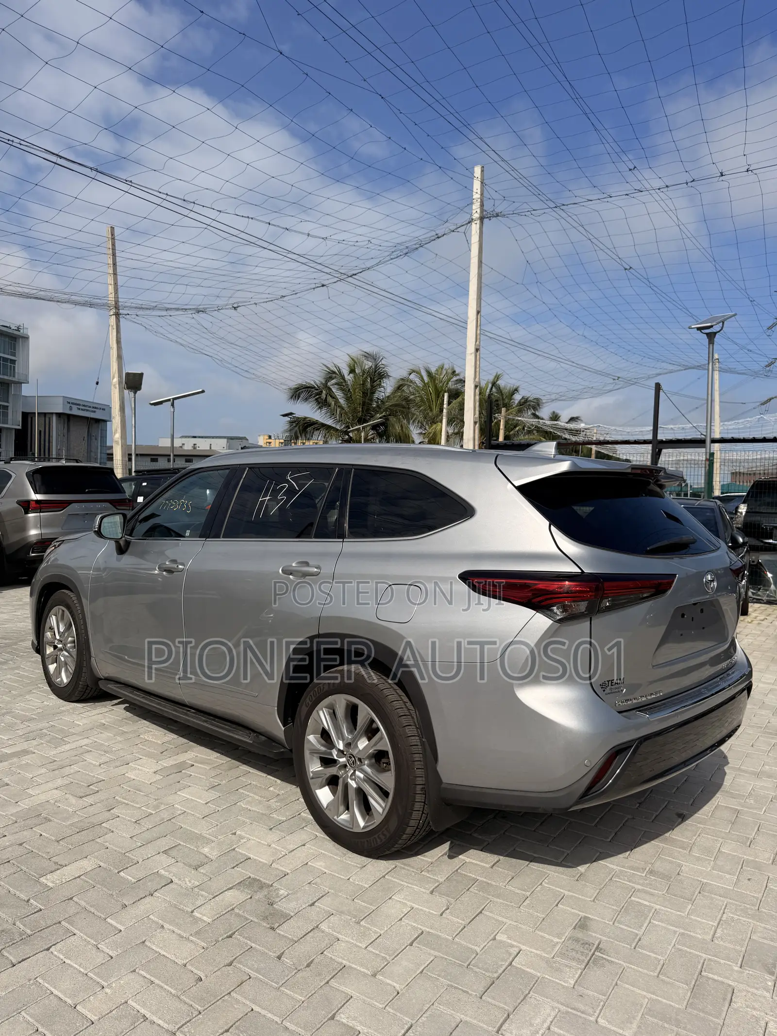 Toyota Highlander Limited AWD 2020 Blue