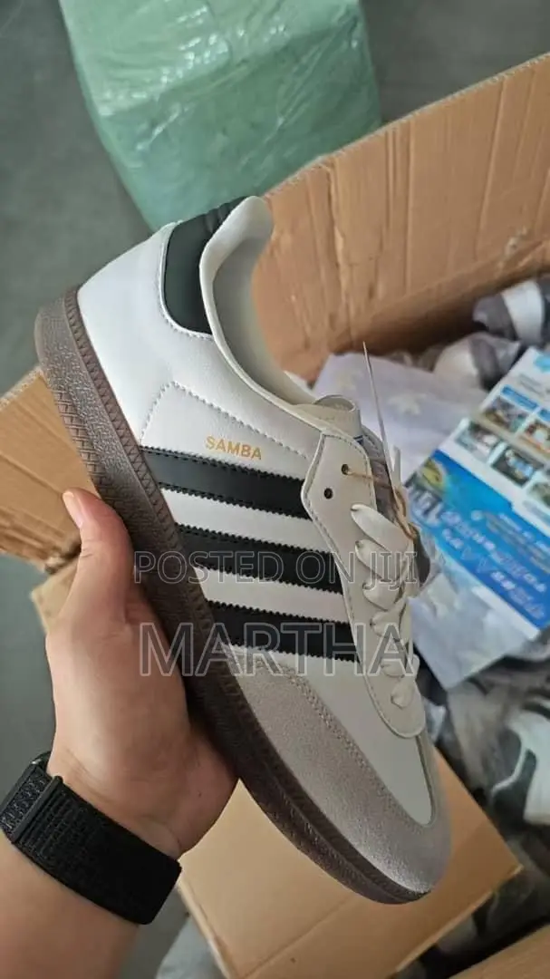 Hot Beautiful Luxury Adidas Samba Sneakers