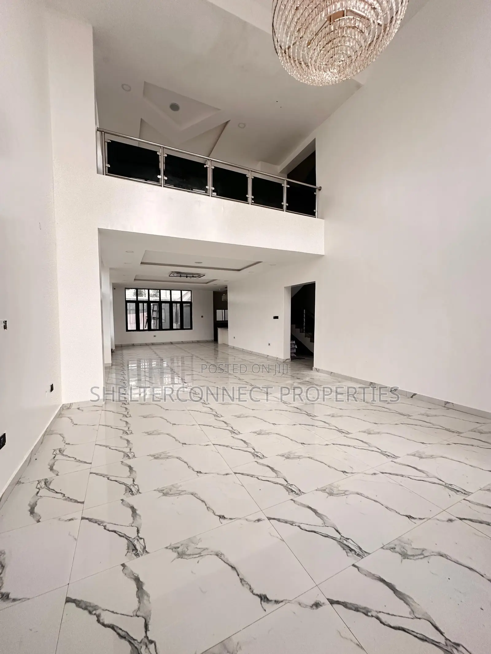 5bdrm Duplex in Banana Island for rent