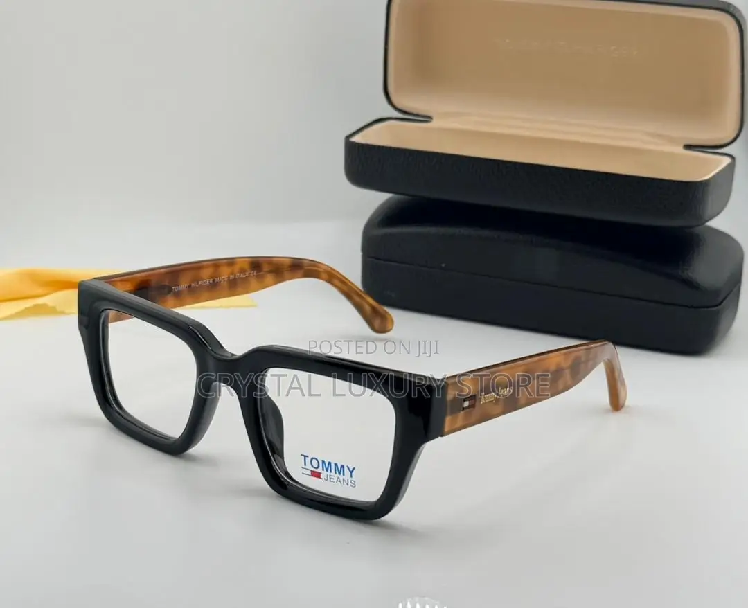 Tommy Hilfiger Quality Luxury Frame Glasses