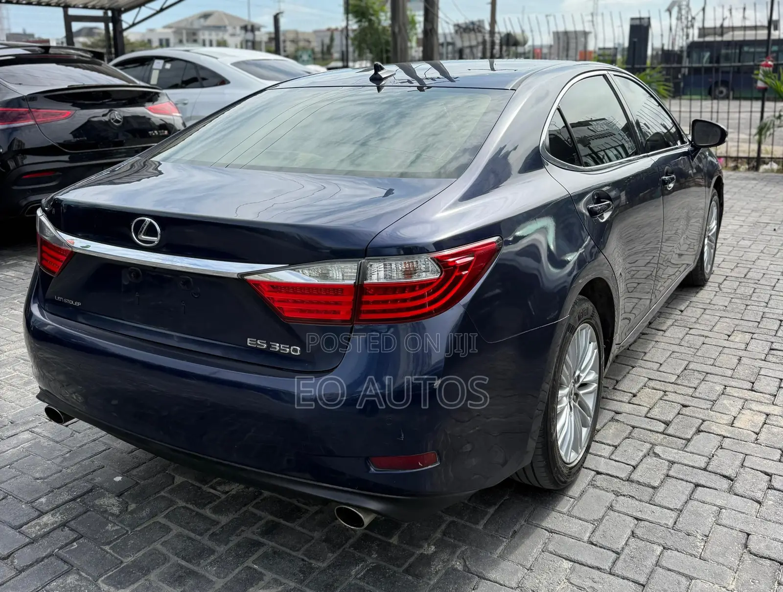 Lexus ES 2013 Blue