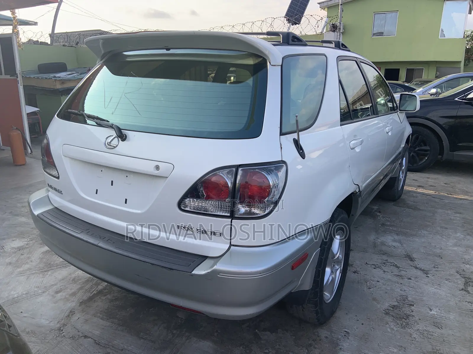 Lexus RX 300 2WD 2002 White