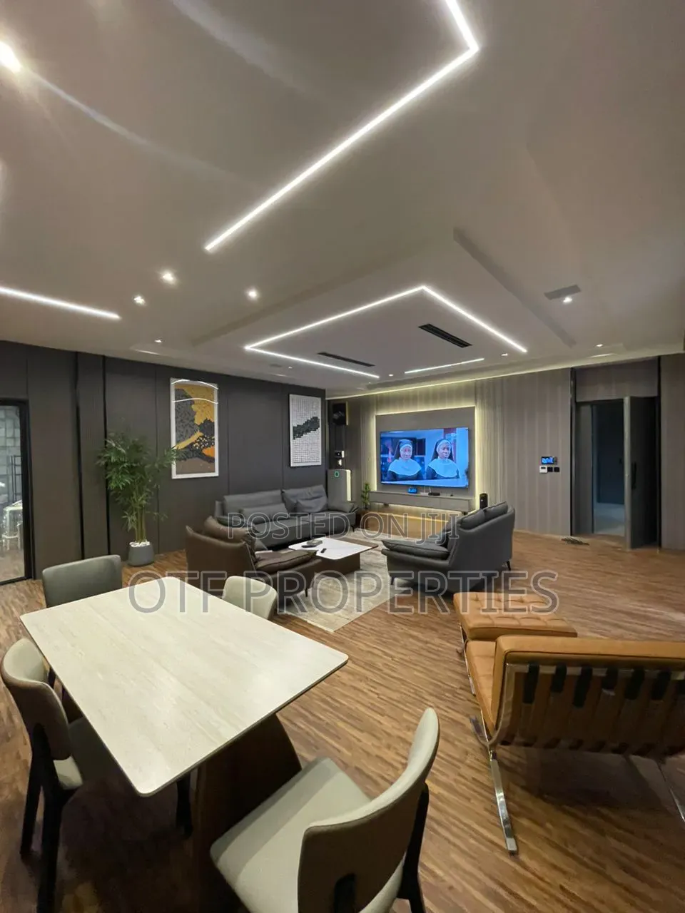 Furnished 3bdrm Apartment in Maitama Main for rent