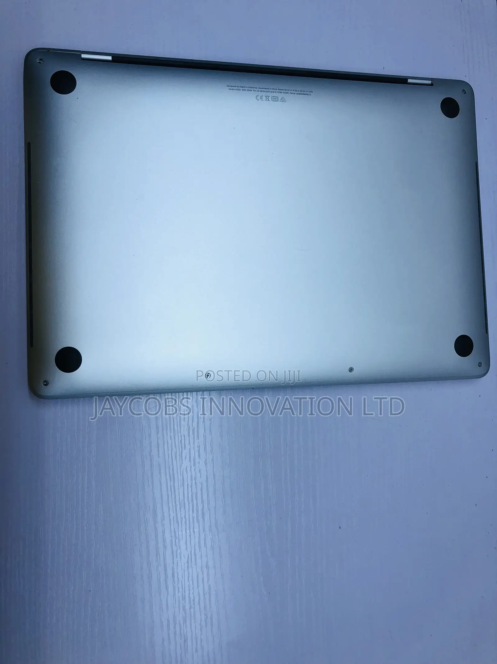 Laptop Apple MacBook Pro 2020 16GB Intel Core i5 SSD 512GB