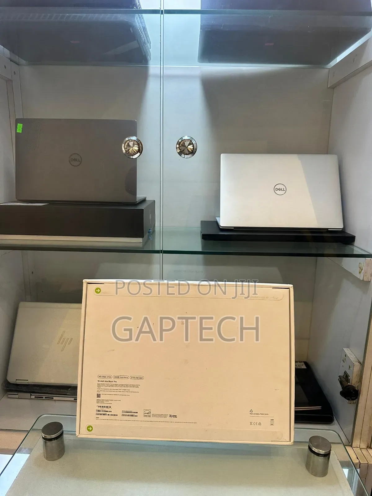 New Laptop Apple MacBook Pro 2026 M5 Max 36GB Apple M5 Max SSD 2T