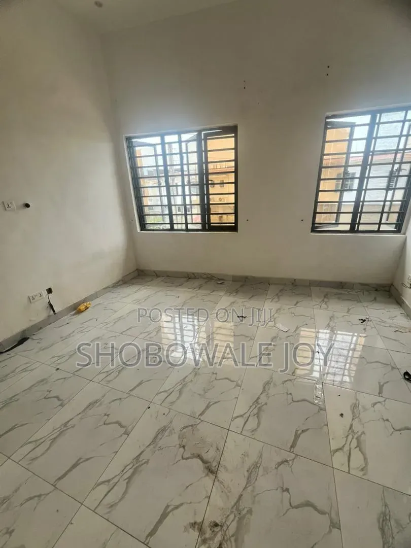 Studio Apartment in Jakande Lekki. for rent