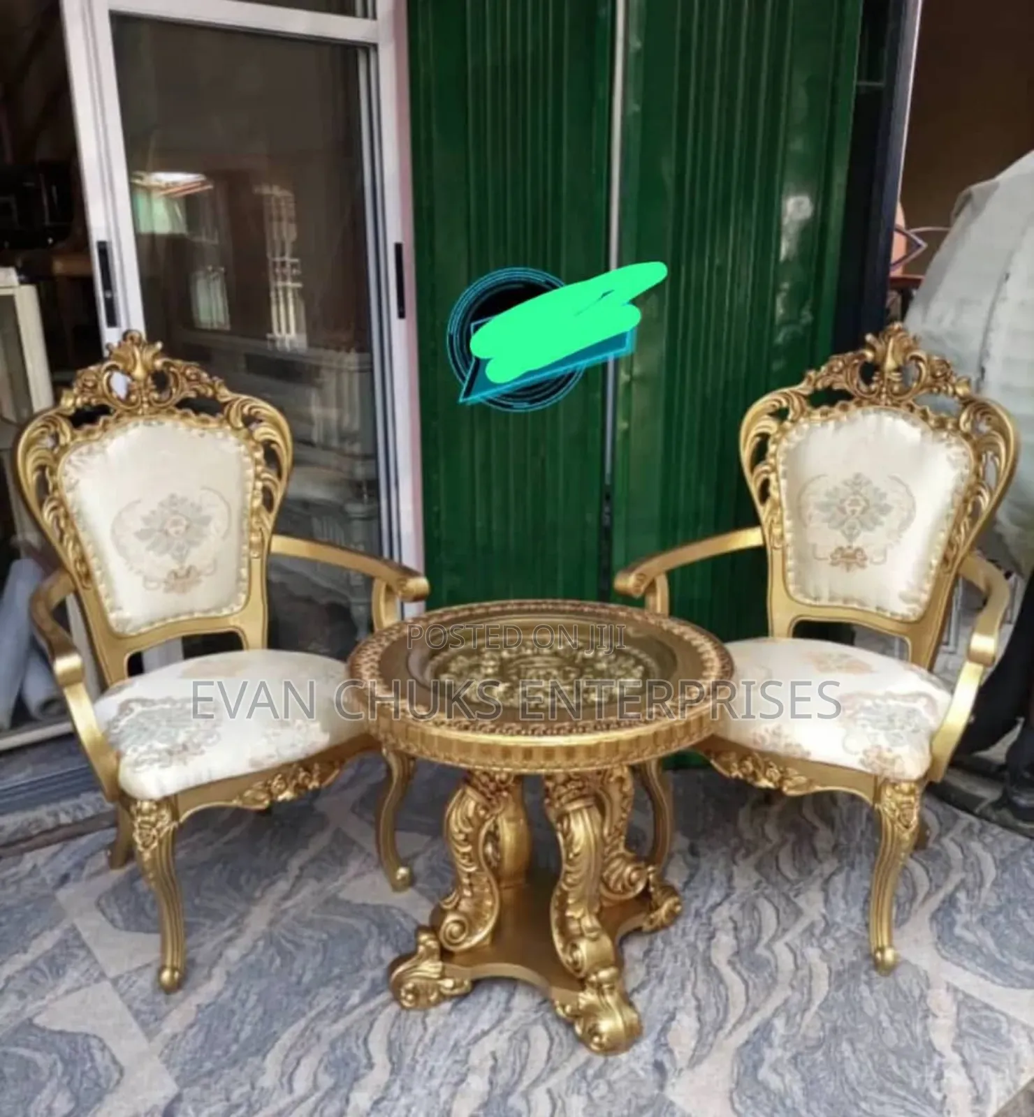 Royal Sit Out Table and Chairs