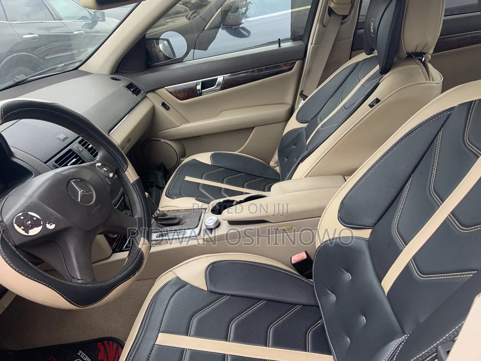 Mercedes-Benz C350 2010 Black