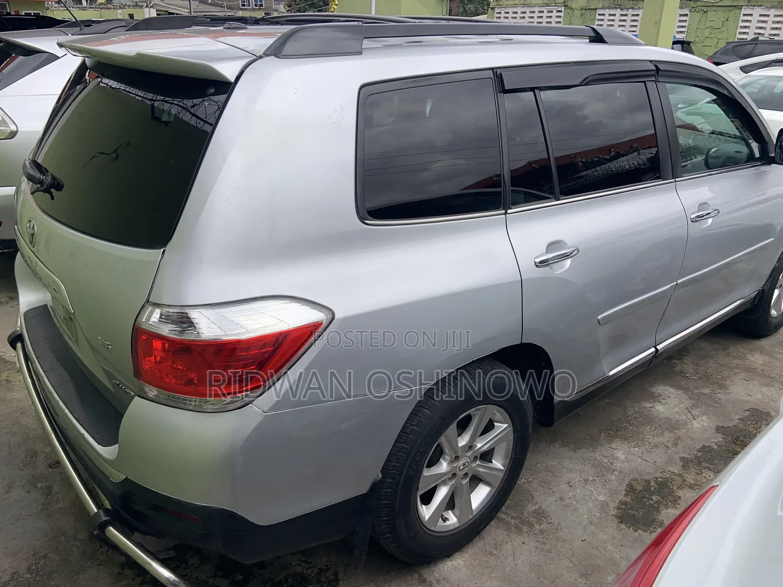 Toyota Highlander SE 2012 Silver