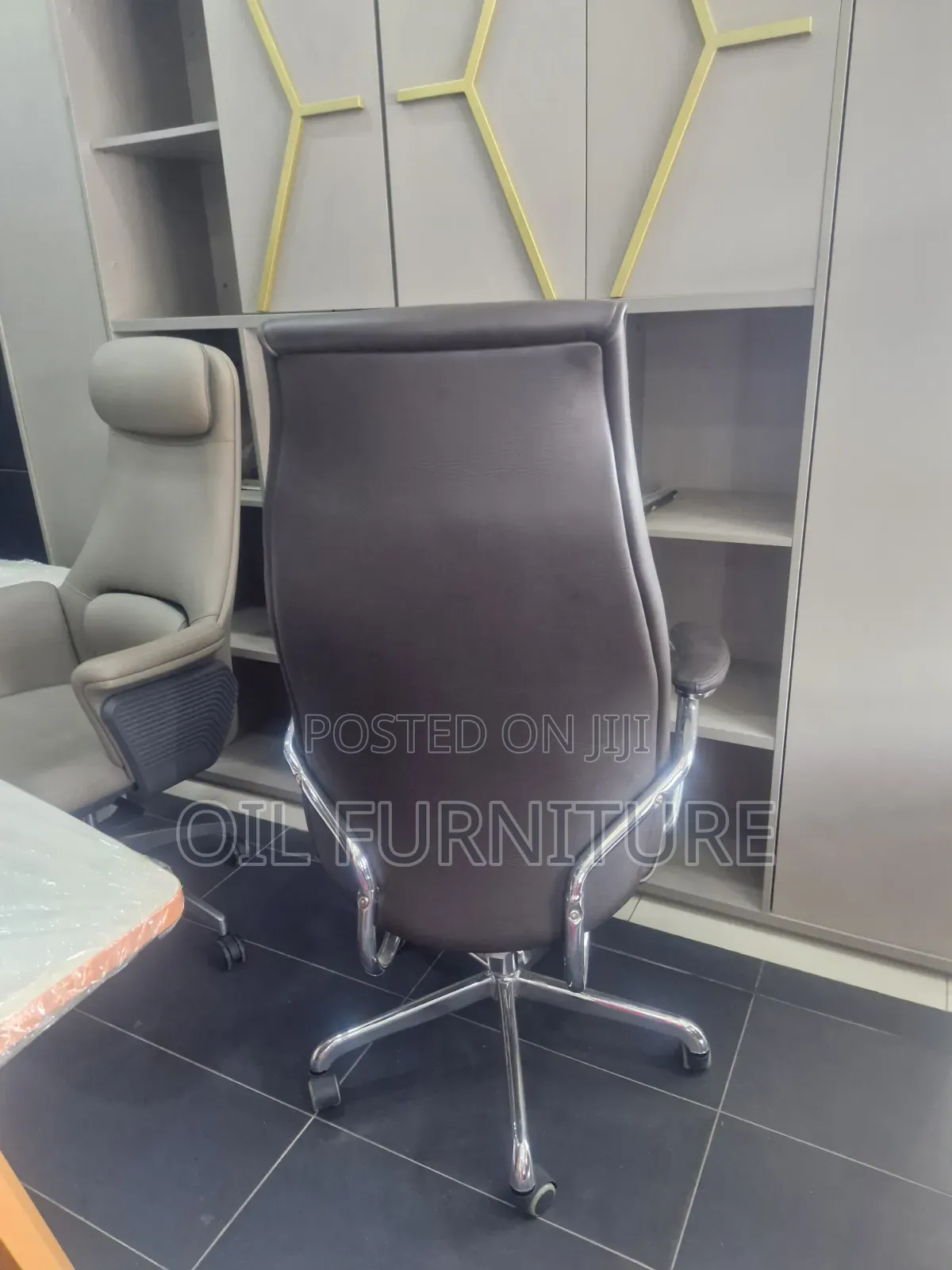 High-Back Leather Office Chair With Ergonomic Padded Armrests