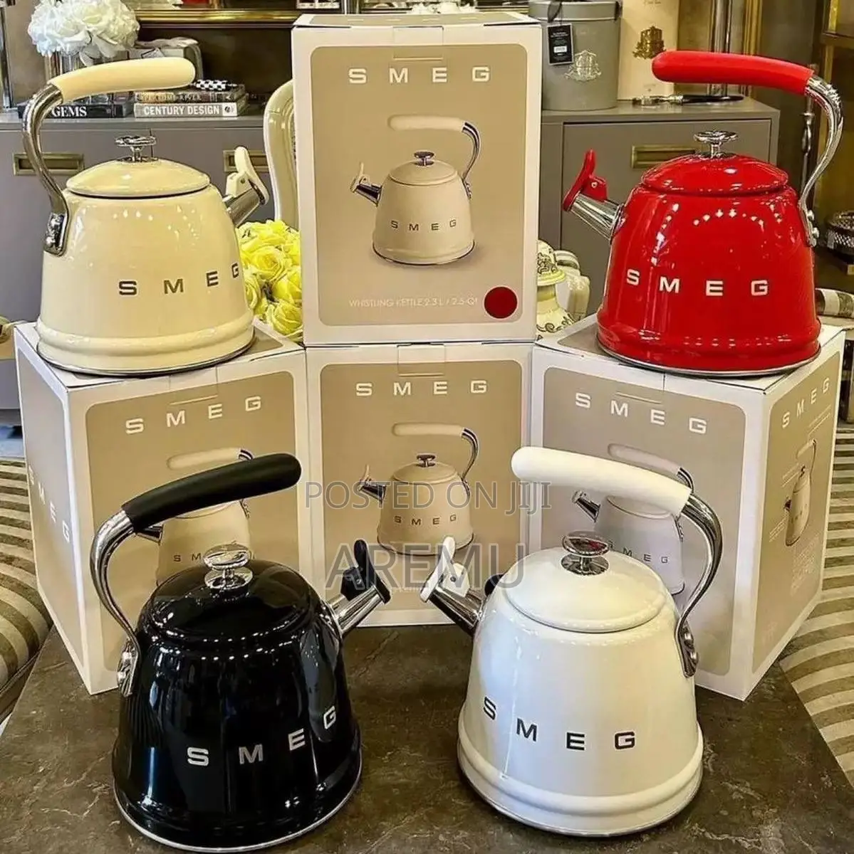 SMEG Retro Whistling Kettle