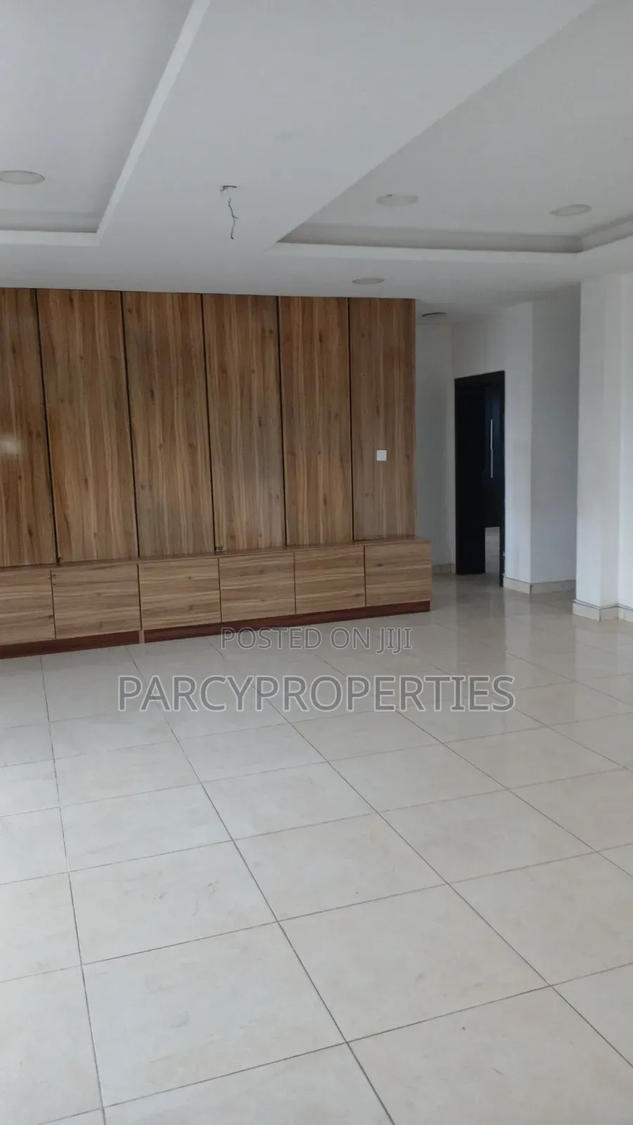Furnished 3bdrm Apartment in Oral Estate, Lekki Phase 2 for rent