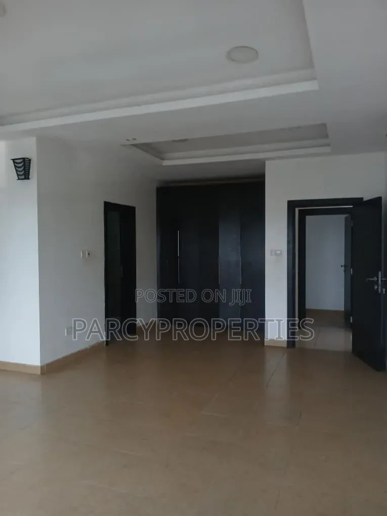 Furnished 3bdrm Apartment in Oral Estate, Lekki Phase 2 for rent