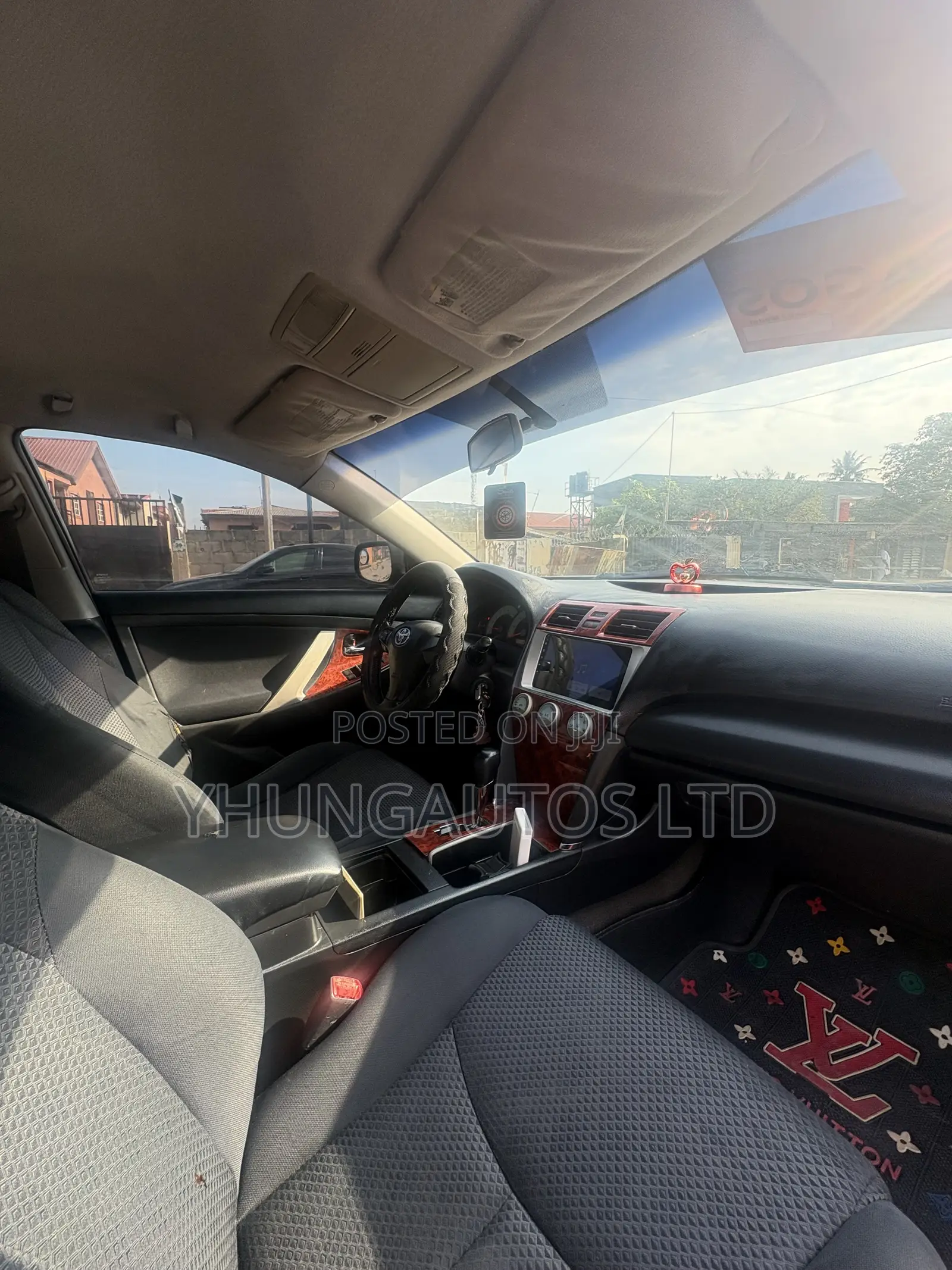 Toyota Camry SE 4dr Sedan (2.4L 4cyl 5A) 2009 Gray