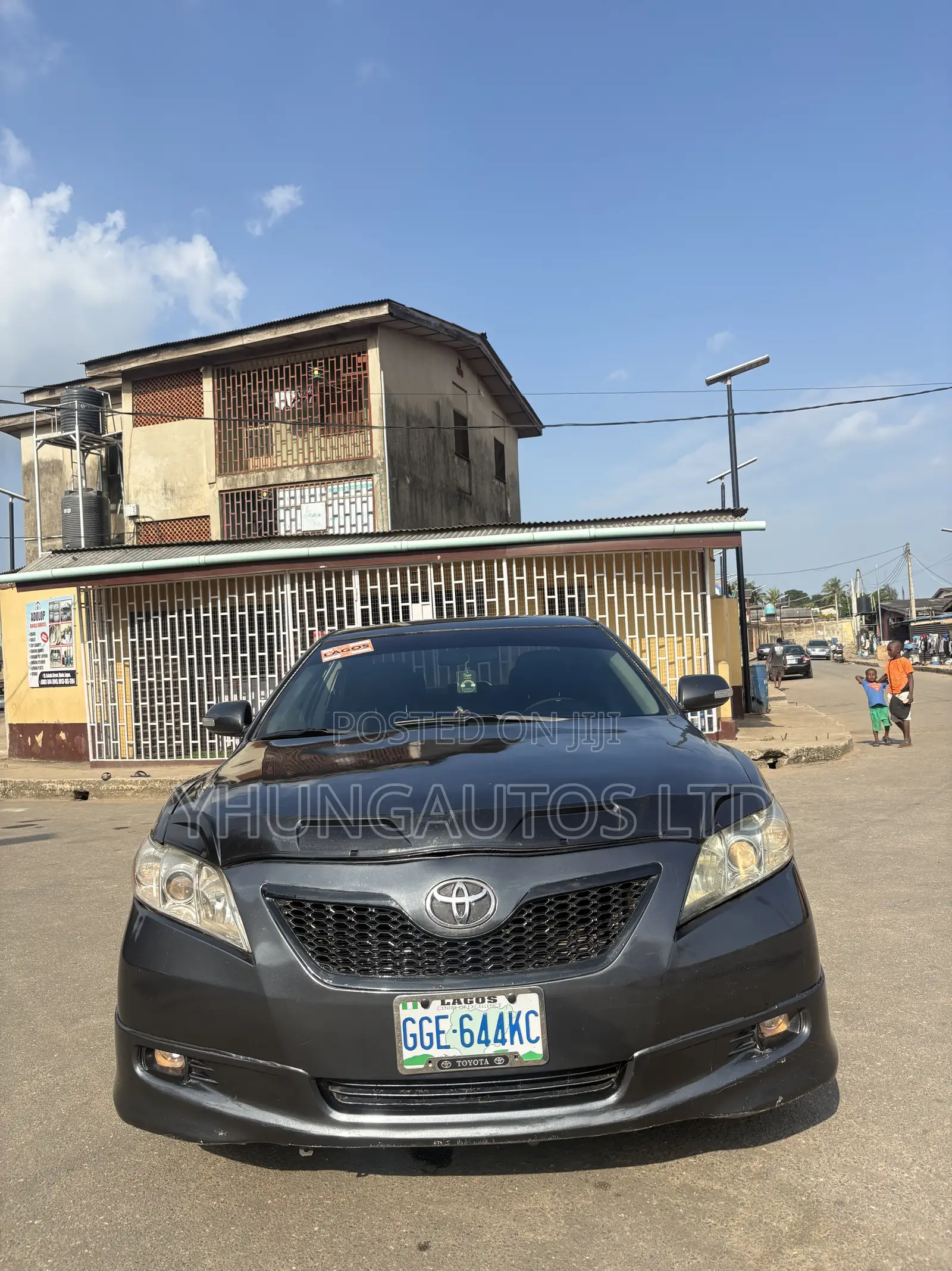 Toyota Camry SE 4dr Sedan (2.4L 4cyl 5A) 2009 Gray
