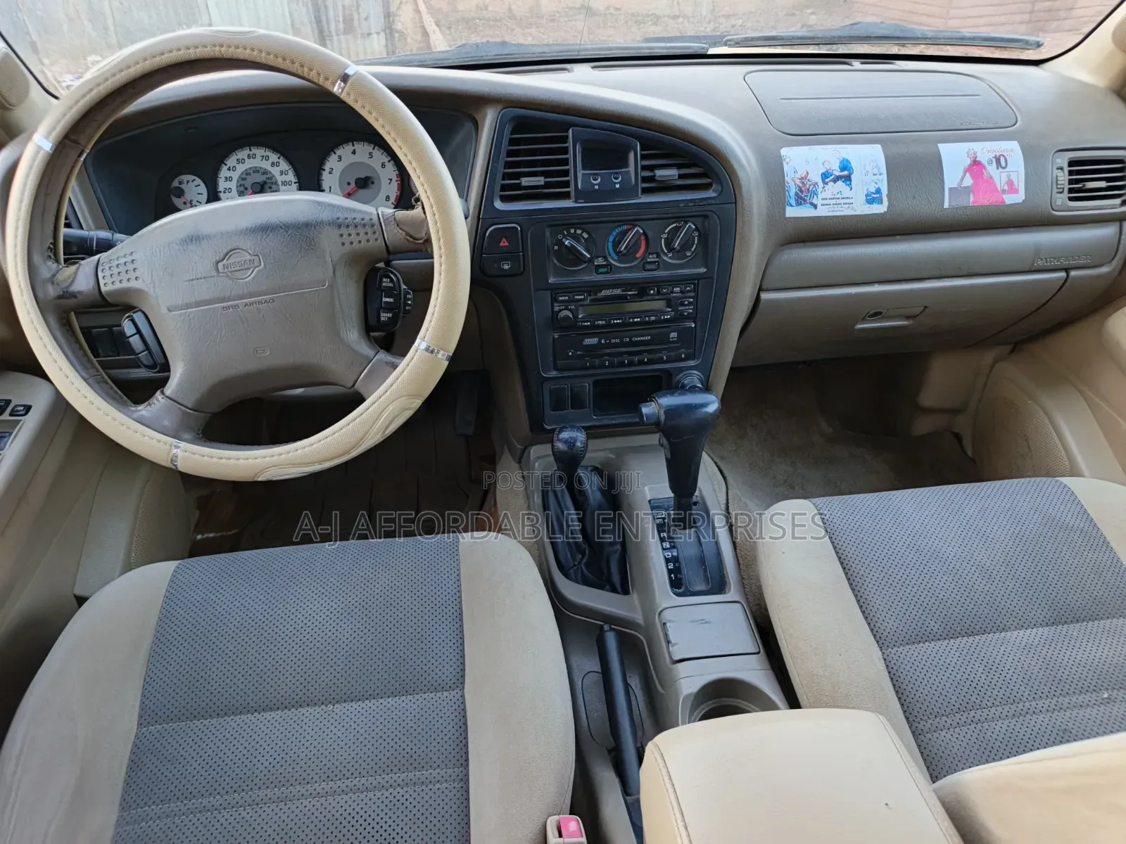 Nissan Pathfinder Automatic 2000 Gold