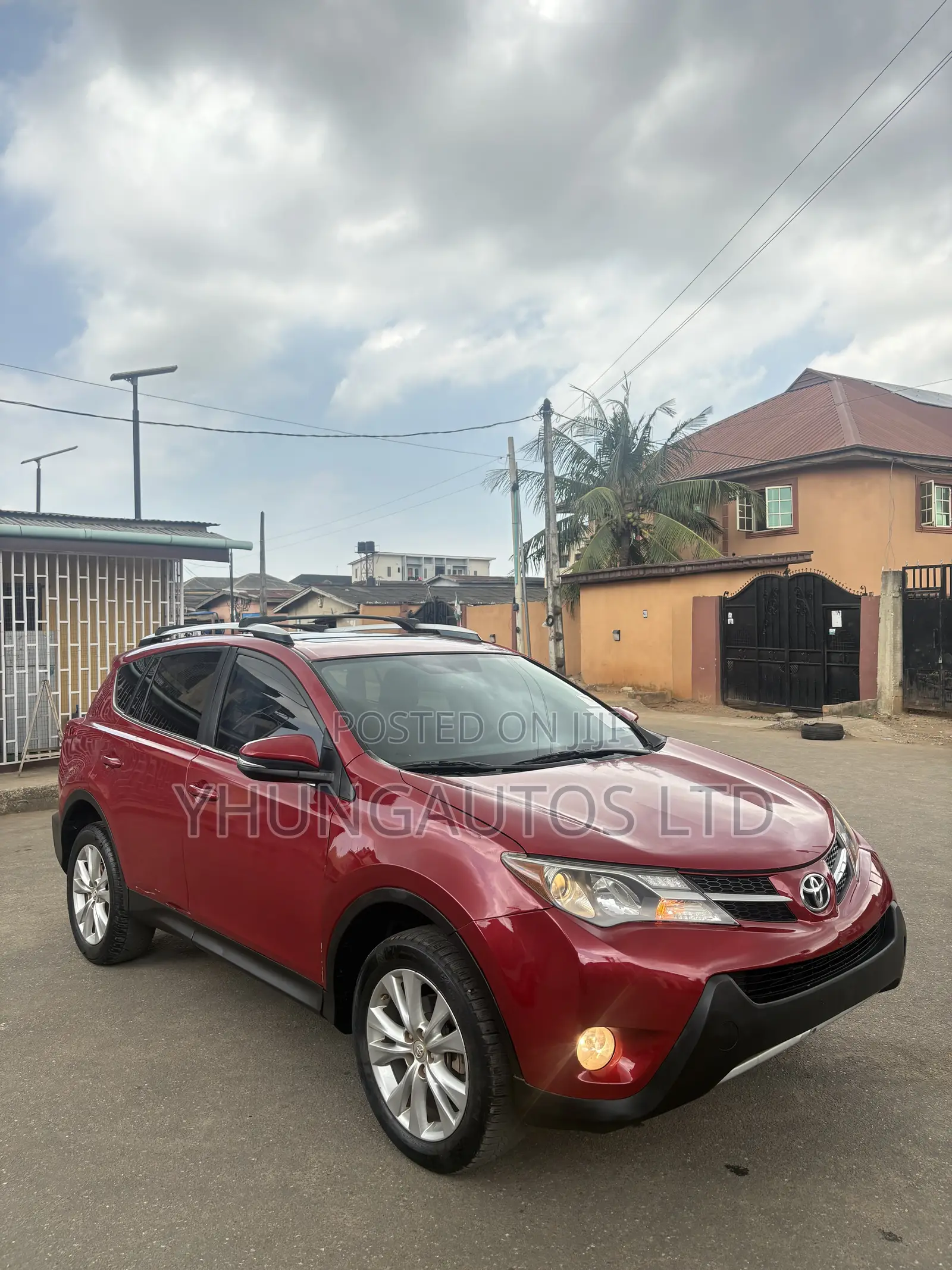 Toyota RAV4 Limited 4dr SUV AWD (2.5L 4cyl 6A) 2015 Red