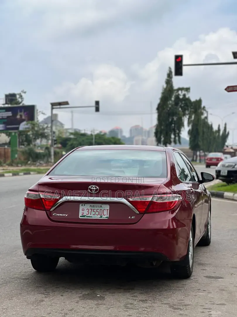 Toyota Camry SE 4dr Sedan (2.5L 4cyl 6A) 2016 Red